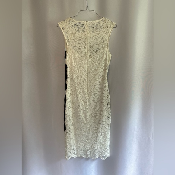 BLACK COLLECTION White Lace Dress With Black Embroidered Detail - Picture 2 of 7